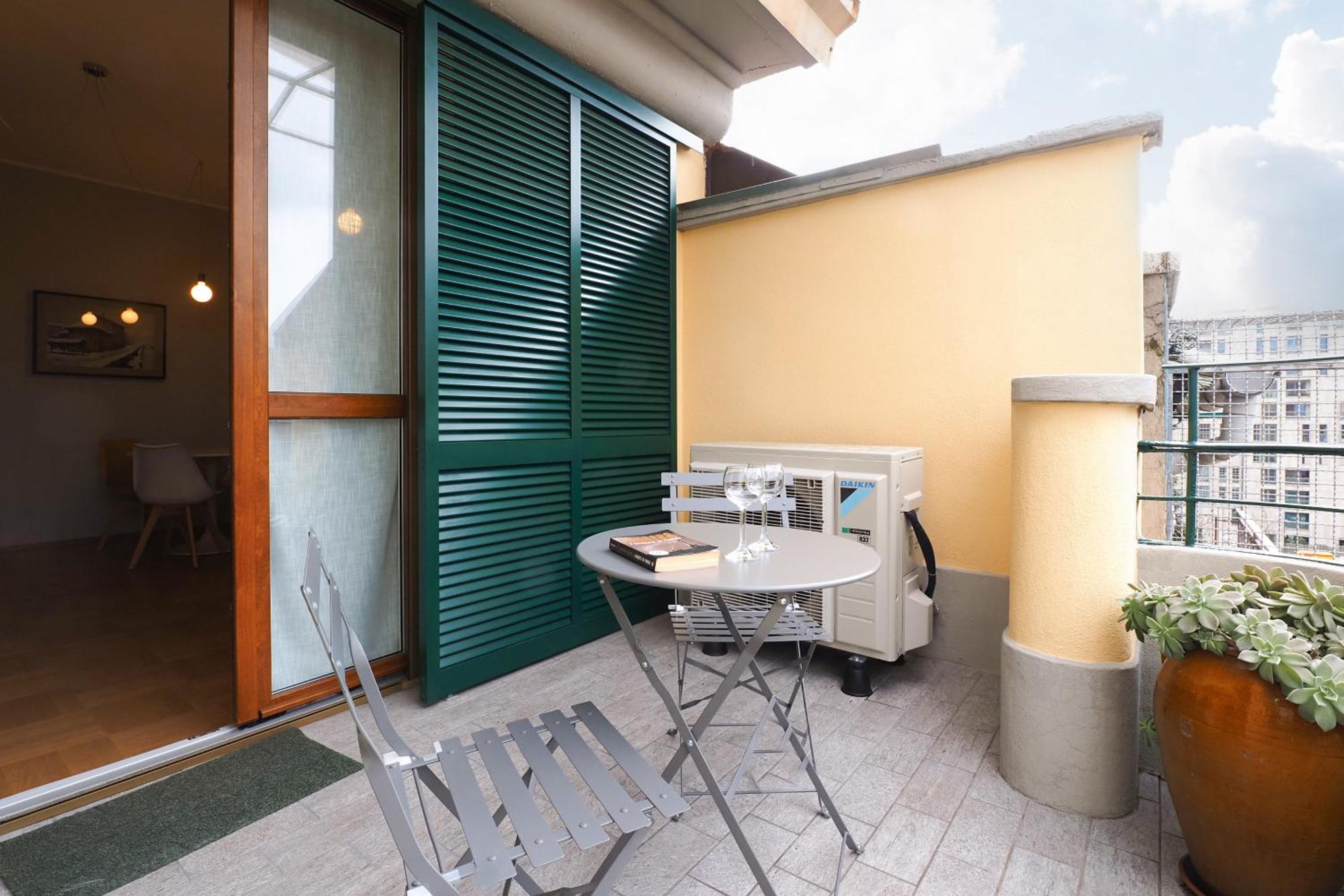 Luminoso Appartamento Con Terrazzo Forlanini Linate Milan Bagian luar foto